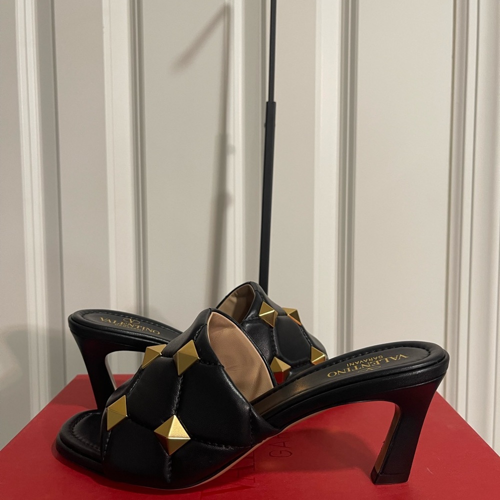 Valentino Mule - Stud Black Quilted Leather - Picture 4 of 8